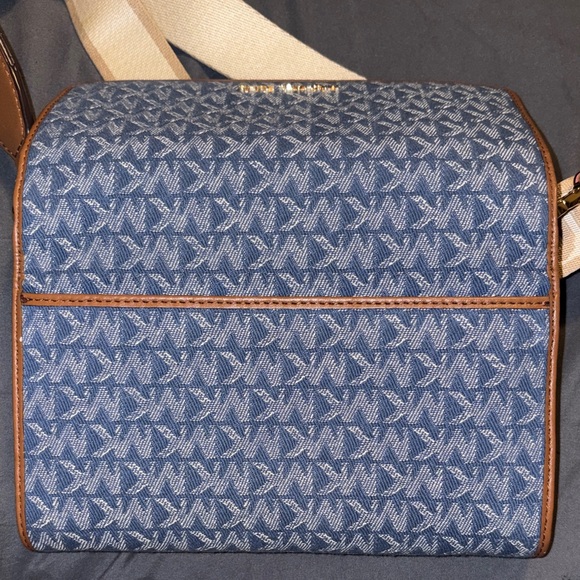 Michael Kors Blue and Brown women’s bag - Picture 5 of 8